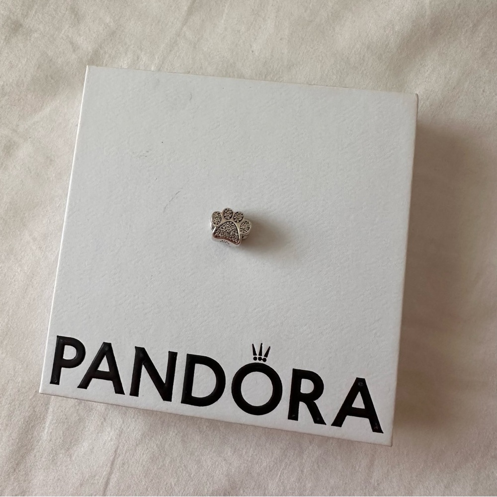 Pandora Sparking Paw Print Charm